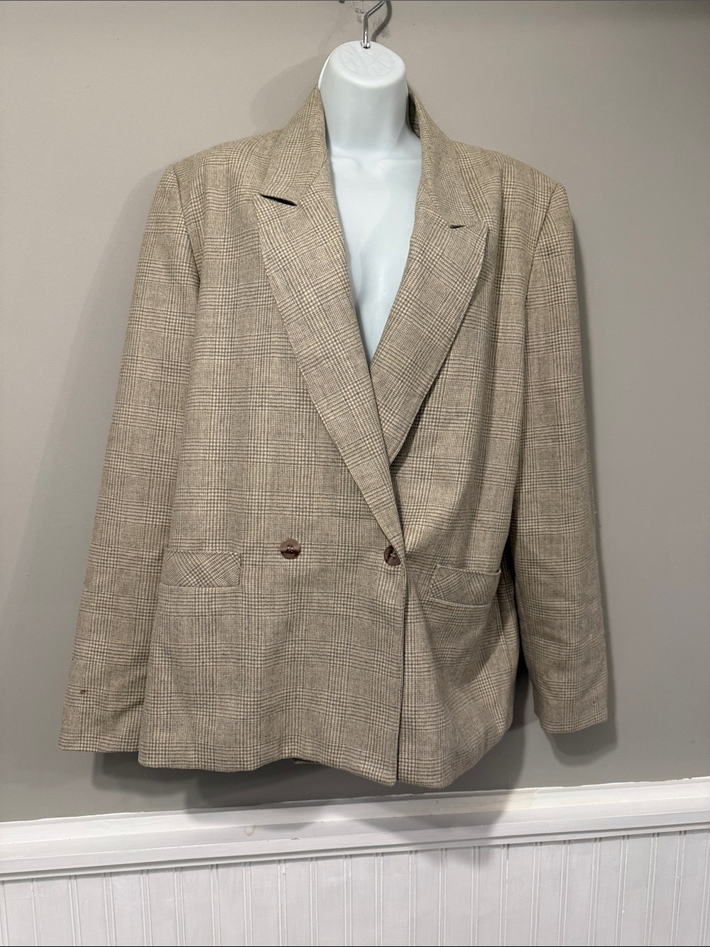 Tall Girl 100% Wool Tailored Plaid Beige Double-Breasted blazer